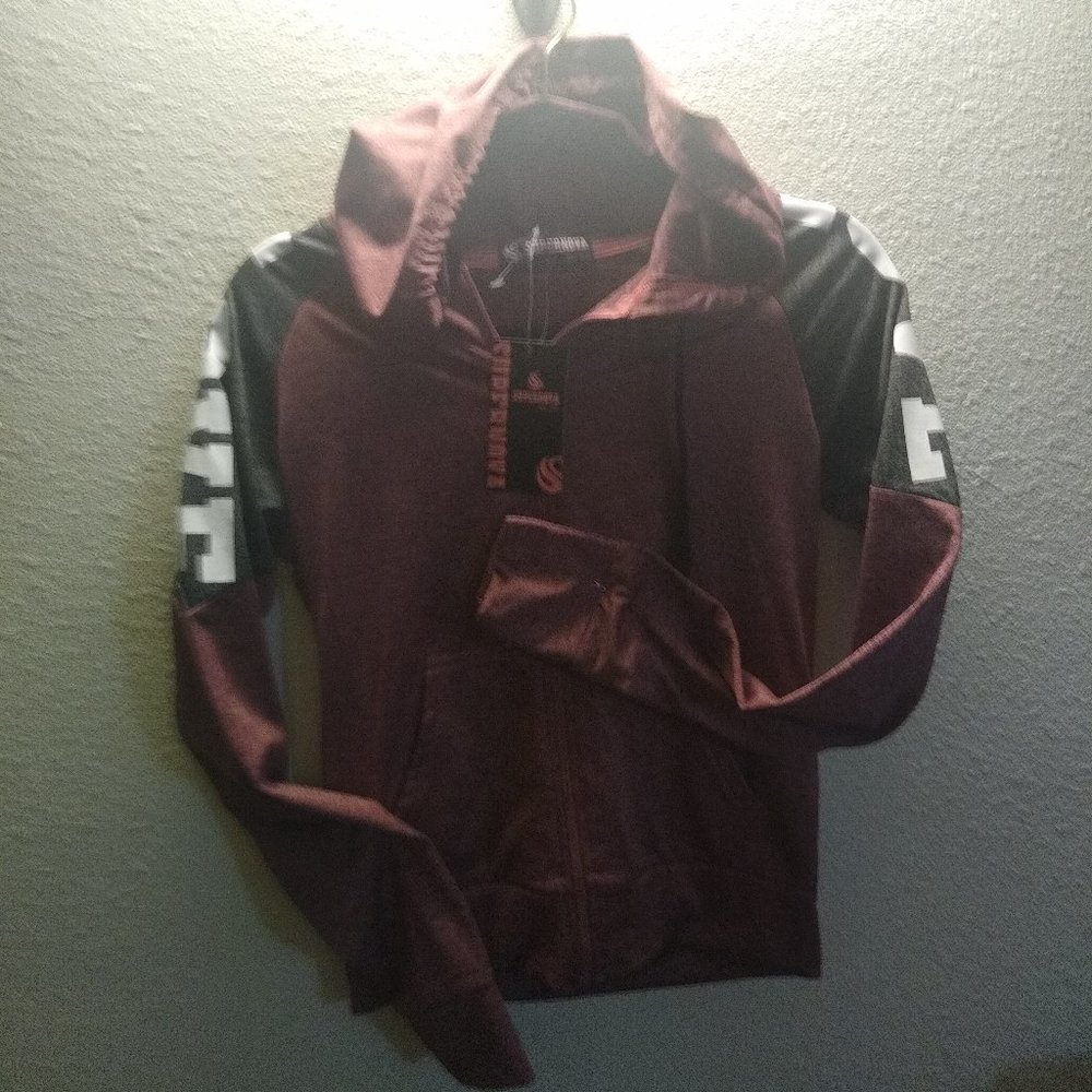 NWT 2 Piece Athletic set - Picture 2 of 8